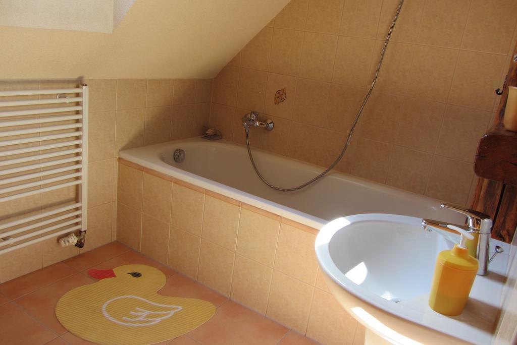 Chalupa Strba Room photo